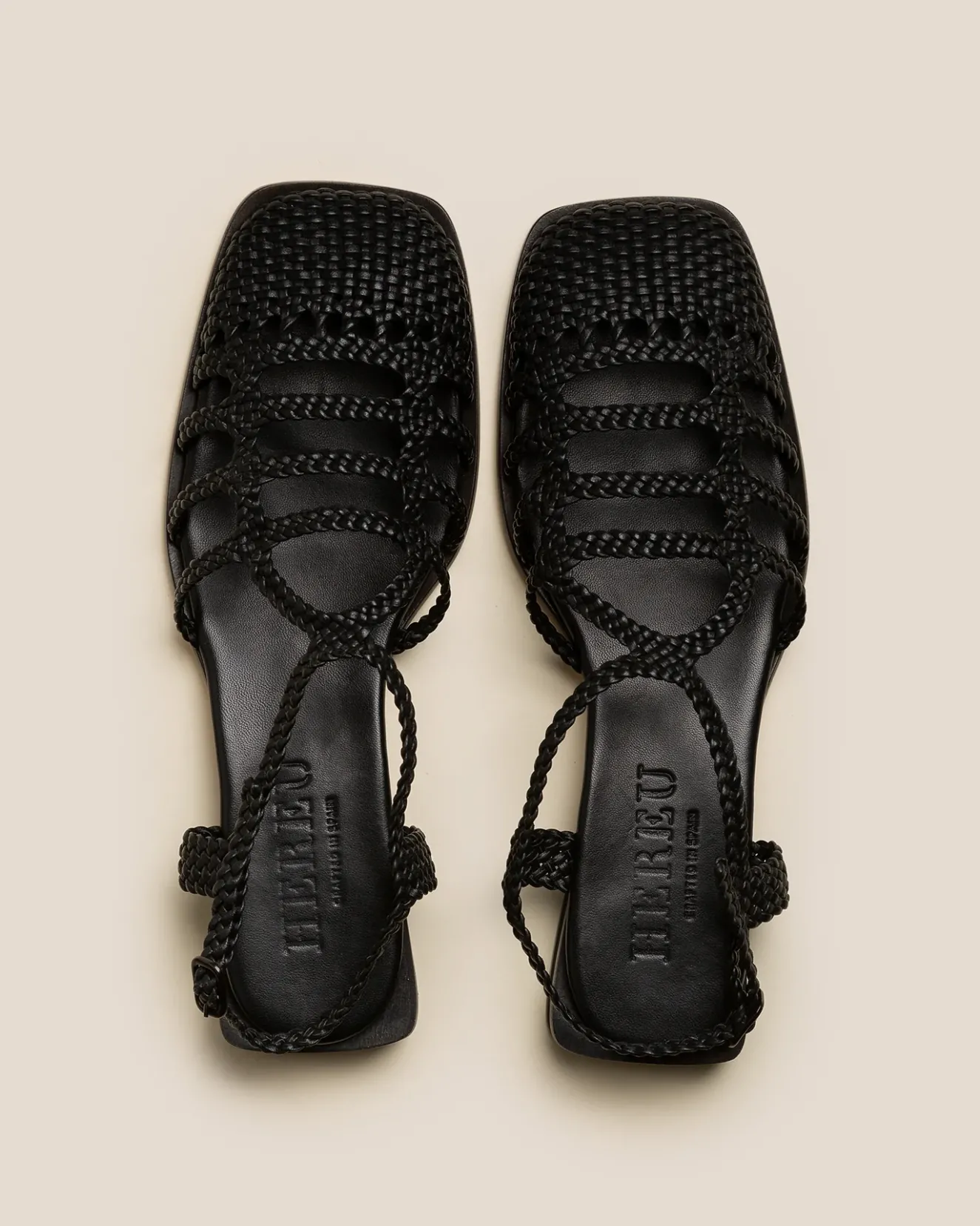 Barana>Hereu Studio Outlet