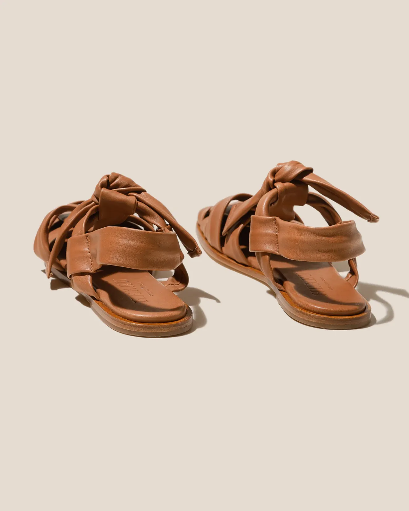 Bena>Hereu Studio Sale