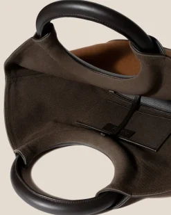 Cabasso Canvas><noscript><img width=