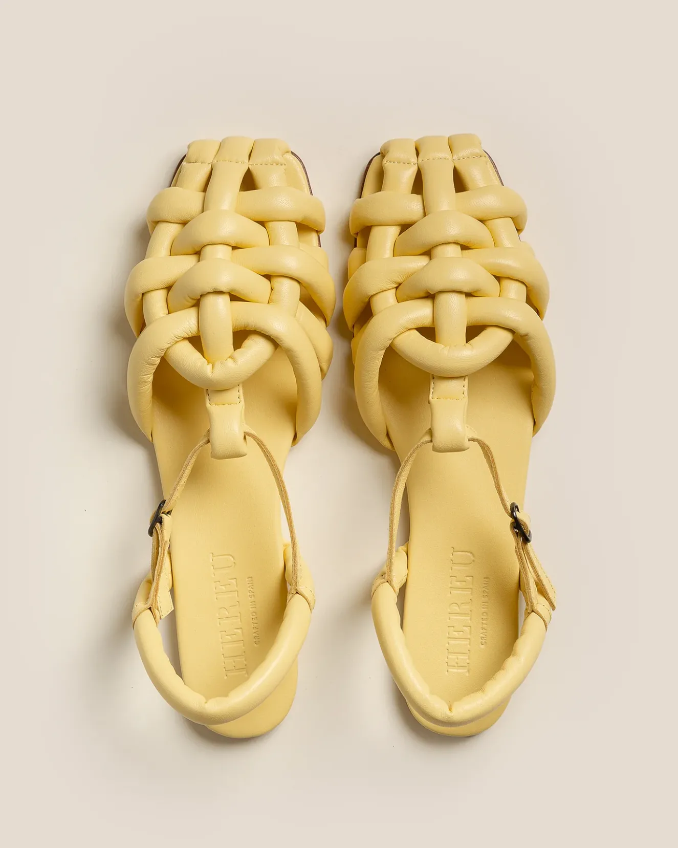 Cabersa>Hereu Studio Fashion