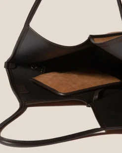 Calella Suede><noscript><img width=