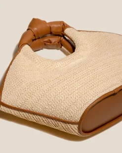 Castell Raffia><noscript><img width=