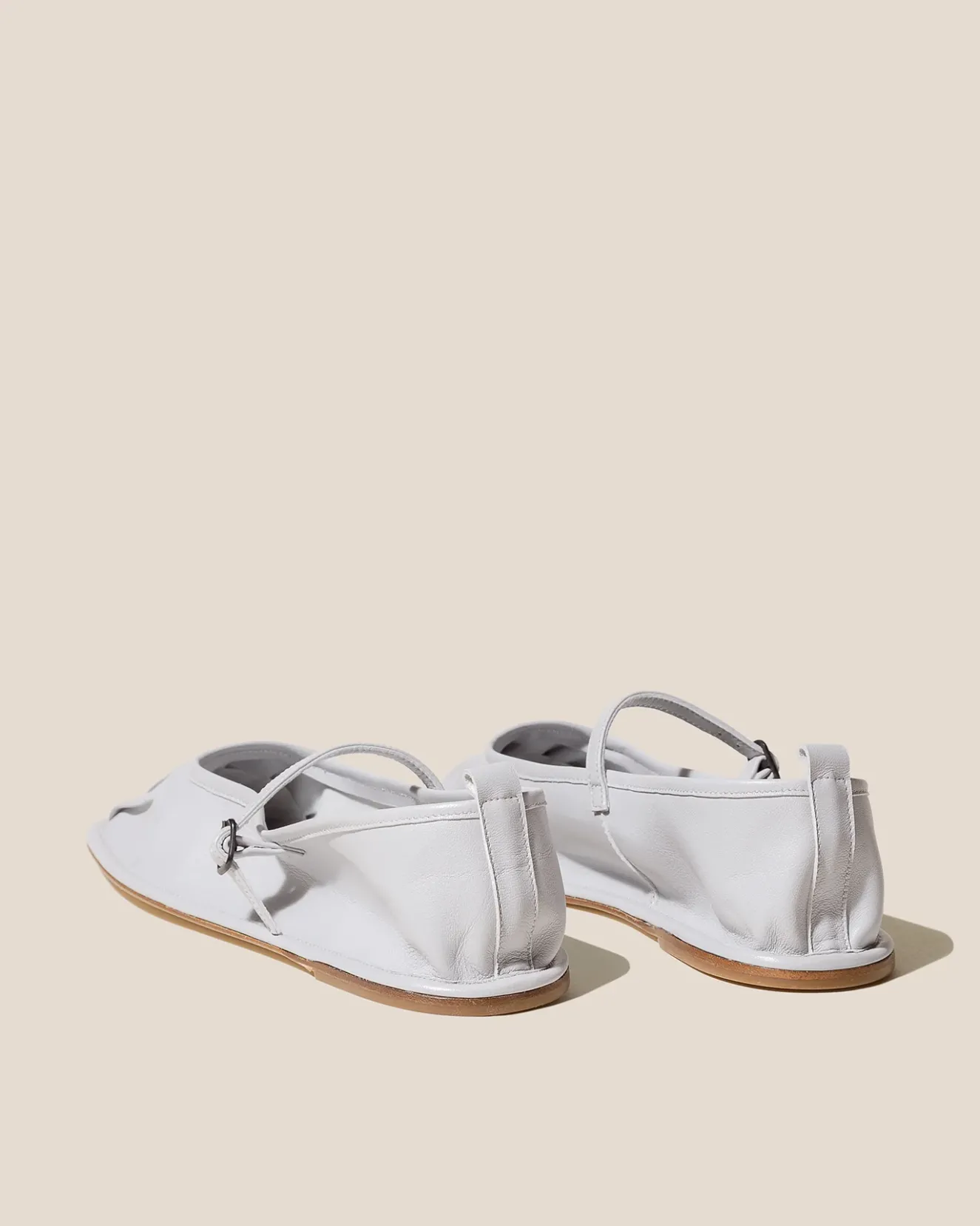 Dansa>Hereu Studio Cheap