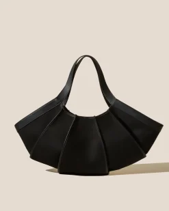 Delta>Hereu Studio Best