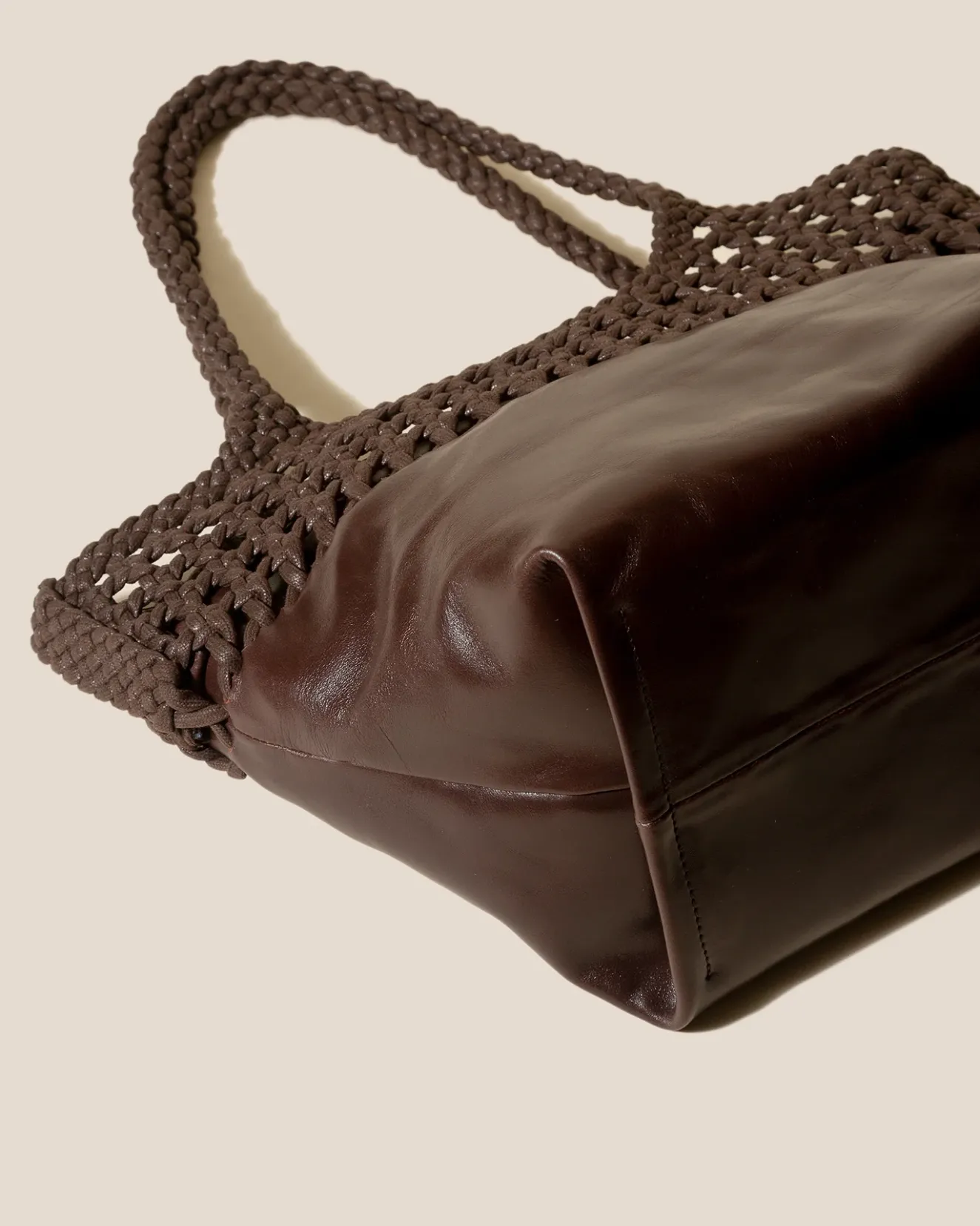 Elma>Hereu Studio Best