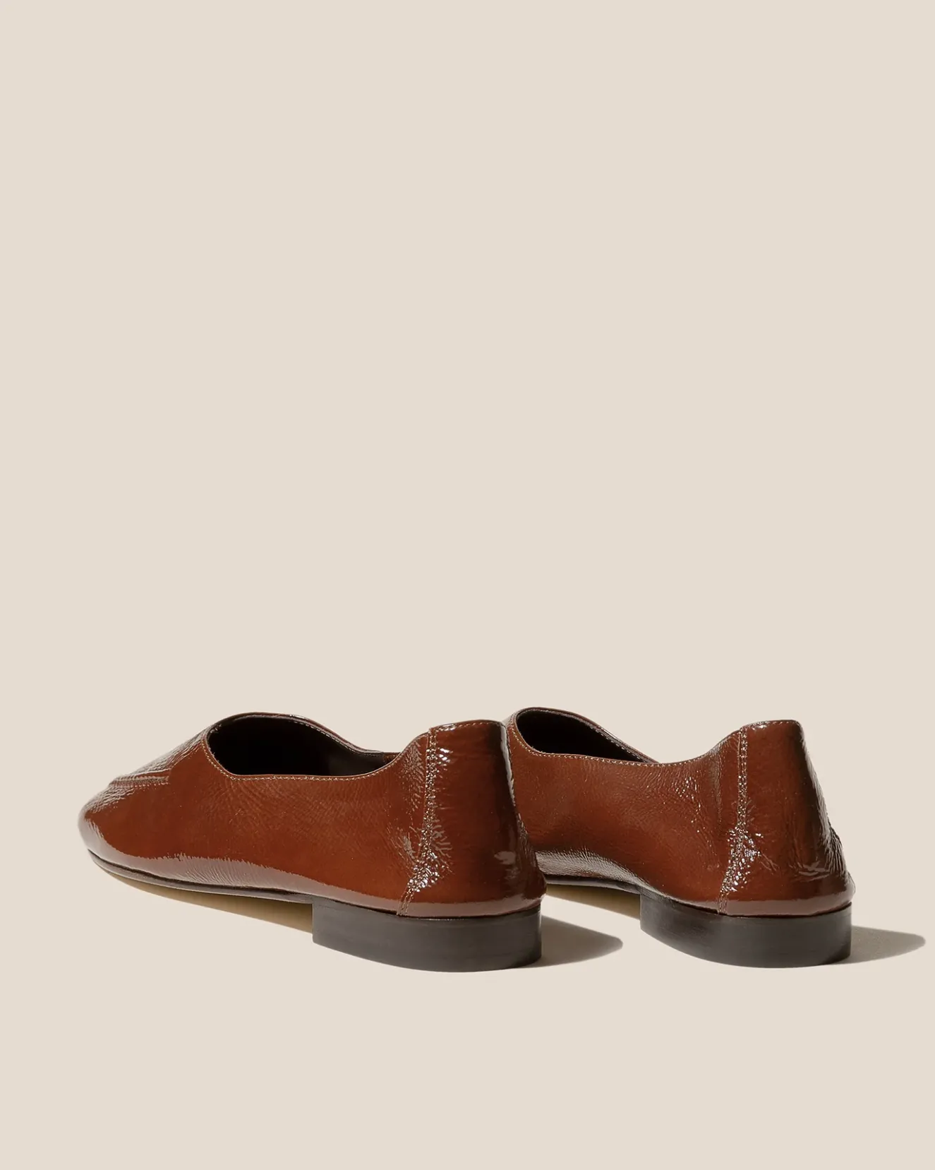 Juliol Crinkled Glossy>Hereu Studio Best