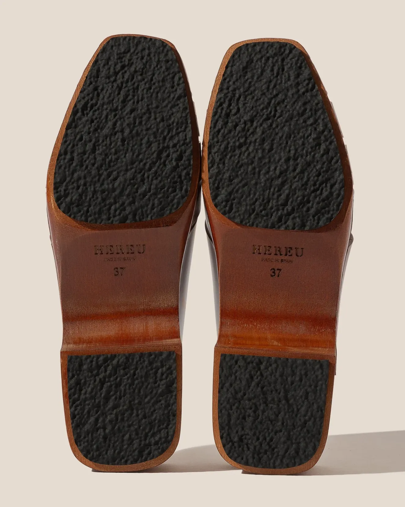 Licia>Hereu Studio Shop