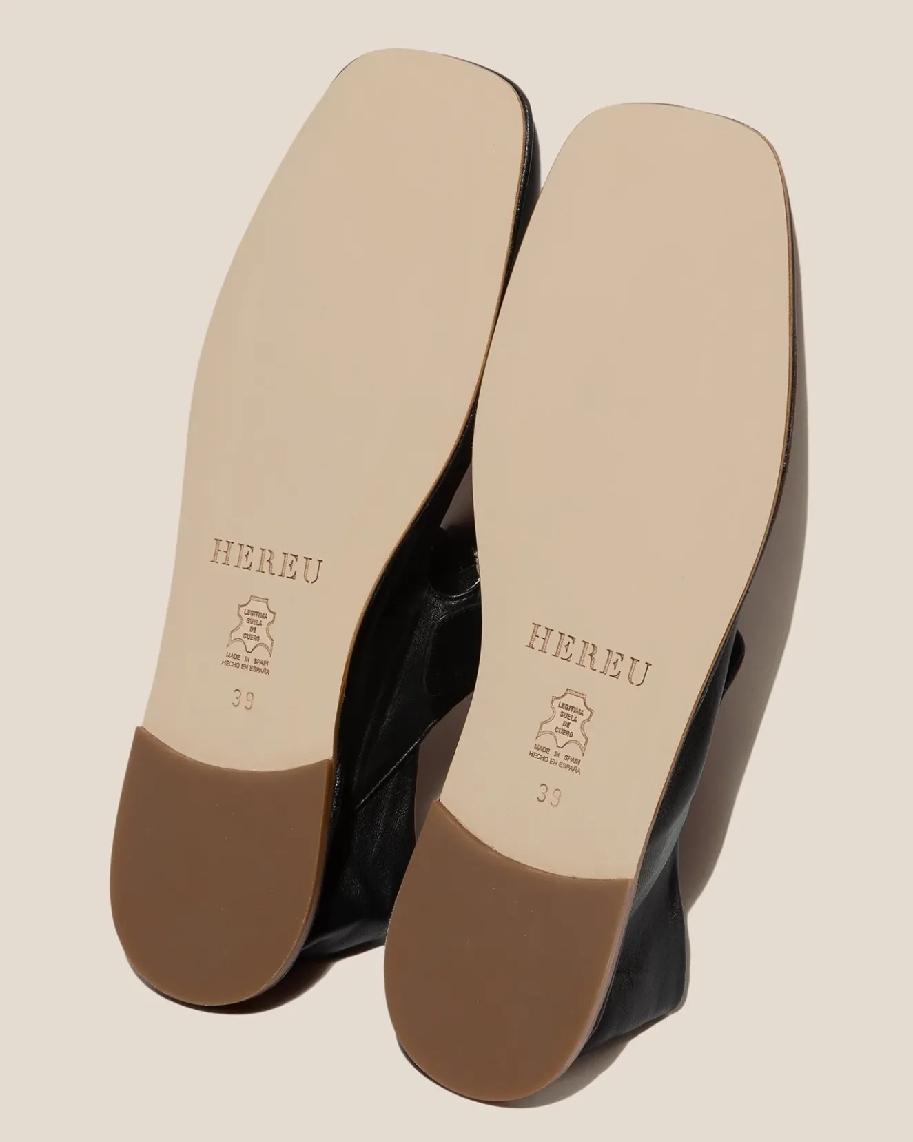 Llasada>Hereu Studio Sale