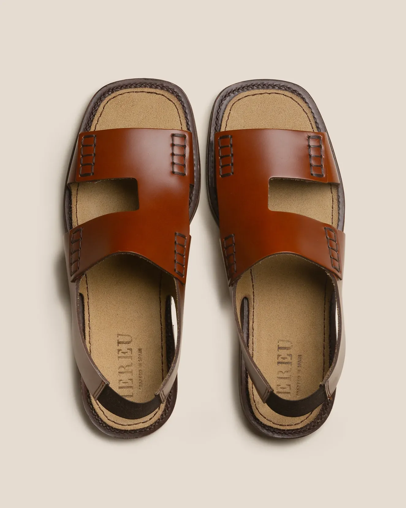 Llaut Square>Hereu Studio Discount