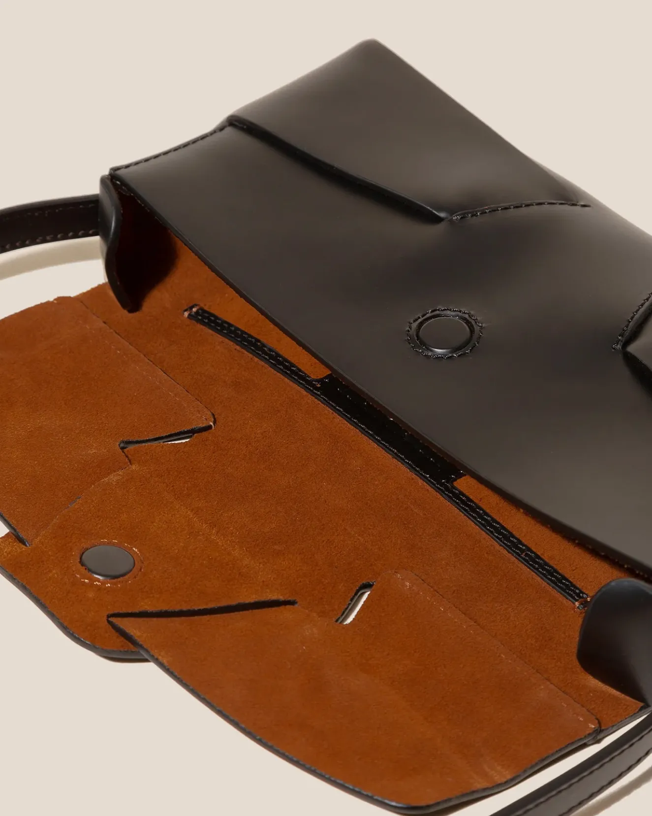 Mabra>Hereu Studio Online