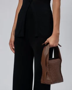 Molta><noscript><img width=