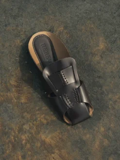 Muntana><noscript><img width=