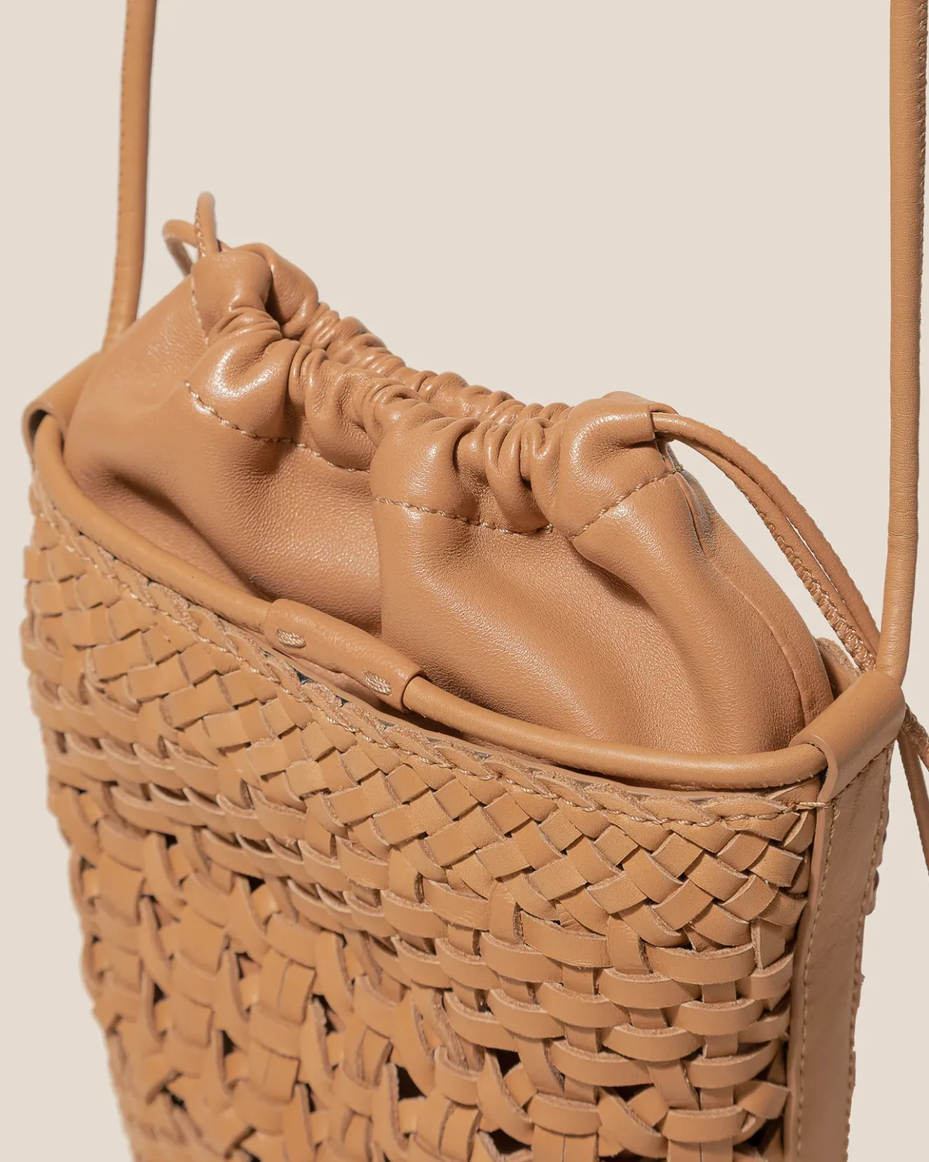 Palau>Hereu Studio Flash Sale