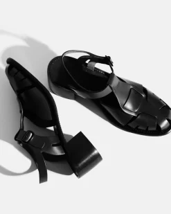 Pesca Heeled><noscript><img width=