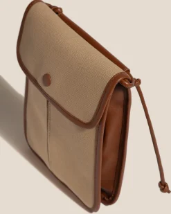 Terra><noscript><img width=