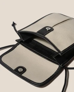 Terra><noscript><img width=